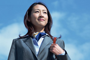 关爱【她】暨飞马旅女性创业聚第三期“停车酷”停车服务平台商业计划书