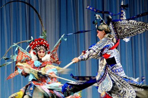 马连良风雨回归路（中）