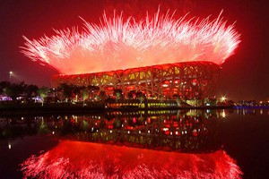 身边的知识产权烟花“傍”鸟巢