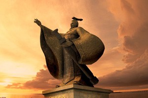 国史通鉴·秦汉三国篇人无完人