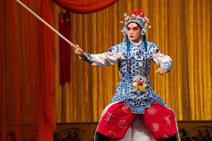 戏里戏外说历史·杨家将戏台上的杨六郎