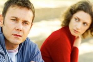 丈夫装穷闹离婚