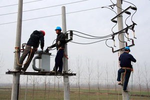 危险职业高山巡电