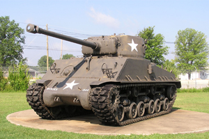  匆忙入海的巨型战舰