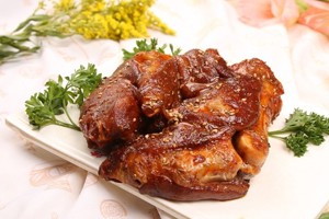 卖猪蹄的高材生